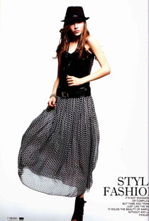 深圳愛可兒服飾 夏季連衣裙尾貨批發(fā)的時(shí)尚商機(jī)